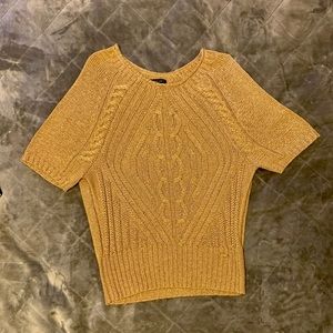 Escada gold sweater